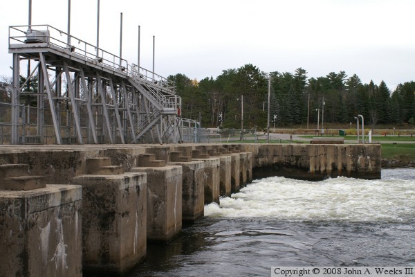 Pokegama Dam