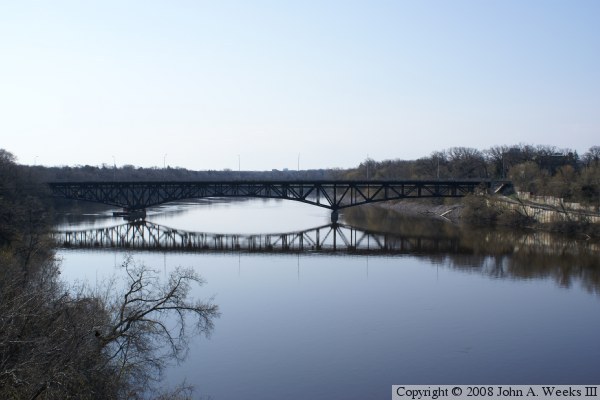 DeSoto Bridge