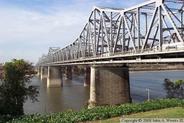 Memphis-Arkansas Memorial Bridge