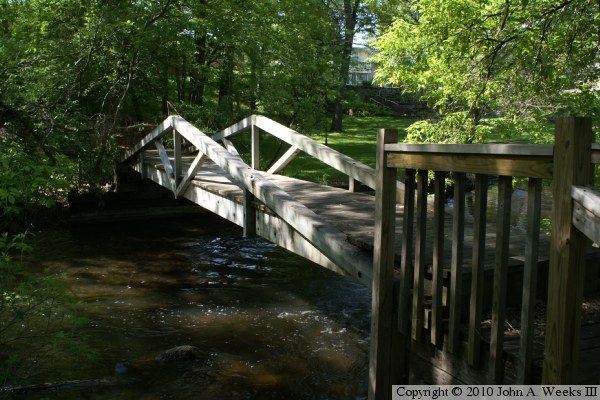 Baird–Olson Footbridge