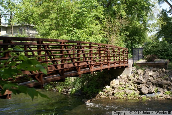 Beard Avenue Footbridge