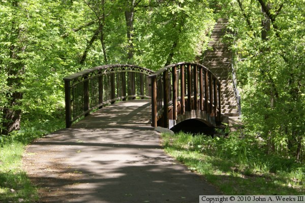 Grand Avenue Footbridge