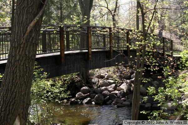 Taymore Avenue Footbridge