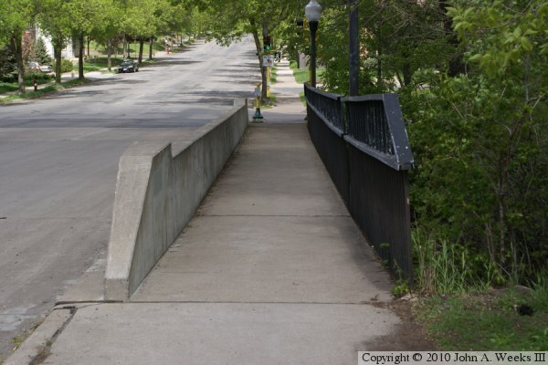 Chicago Avenue Bridge