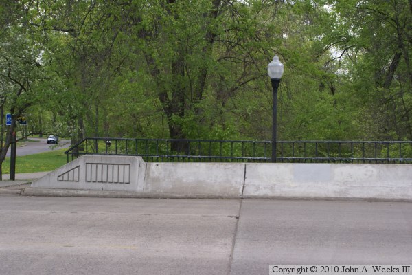 Chicago Avenue Bridge