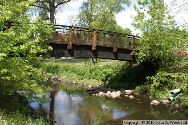 17th Avenue Footbridge