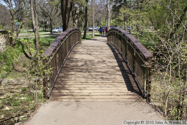 Lake Nokomis Outlet