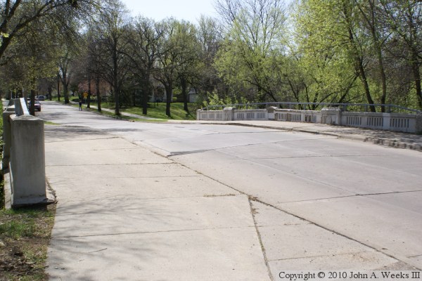 Nokomis Avenue Bridge