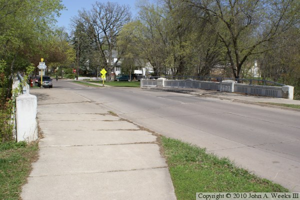 Nokomis Avenue Bridge