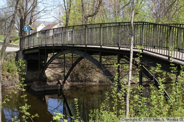 36th Avenue Footbridge