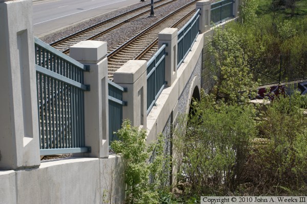 Hiawatha Avenue Bridge