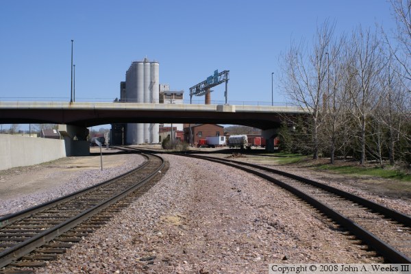 Veterans Memorial Bridge