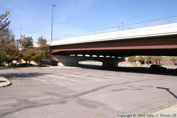 Veterans Memorial Bridge