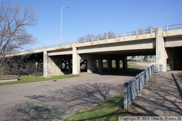 DeSoto Bridge