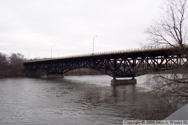 DeSoto Bridge