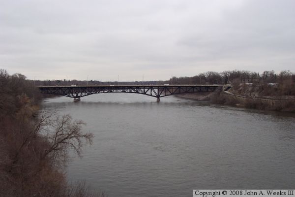 DeSoto Bridge