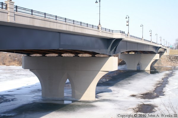 MN-23 Bridge