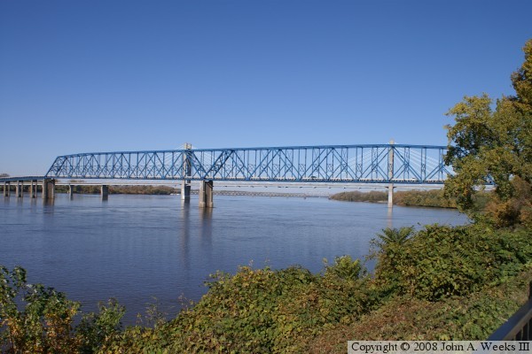 Quincy Soldier's Memorial Bridge
