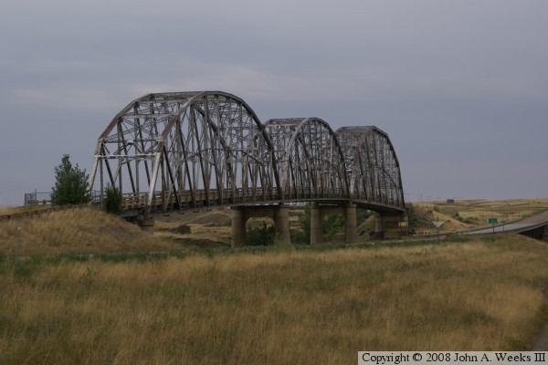 Old Lewis & Clark Bridge