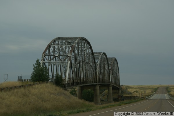 Old Lewis & Clark Bridge