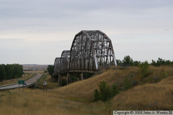 Old Lewis & Clark Bridge