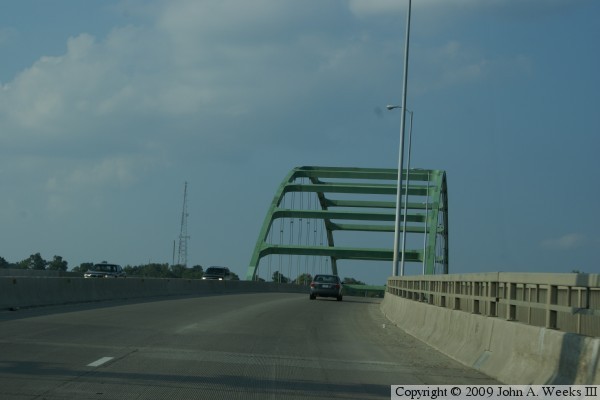 Siouxland Veterans Memorial Bridge