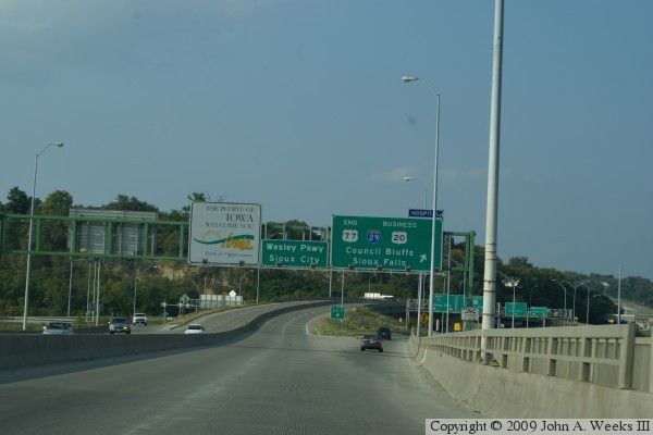 Siouxland Veterans Memorial Bridge