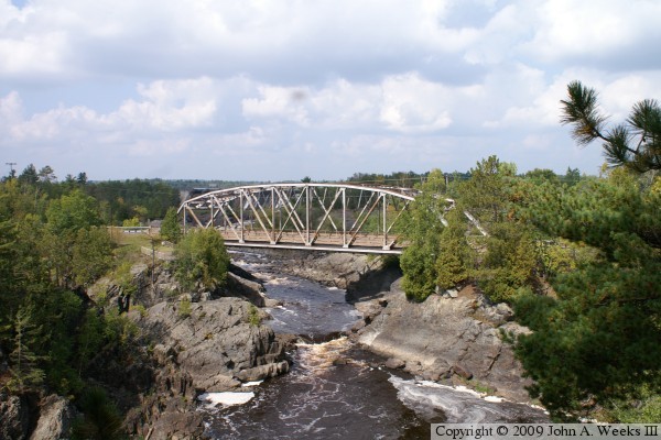 MN-210 Bridge (Main Channel)
