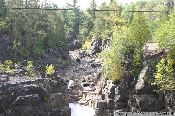 MN-210 Bridge (Main Channel)