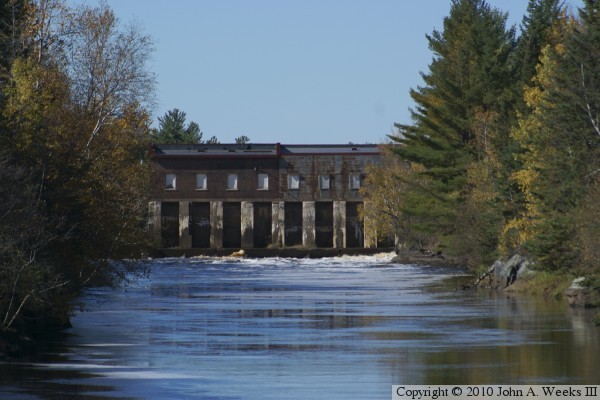 Thomson Dam Gate House