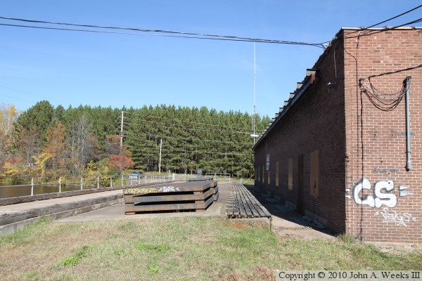 Thomson Dam Intake