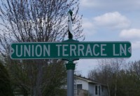 U