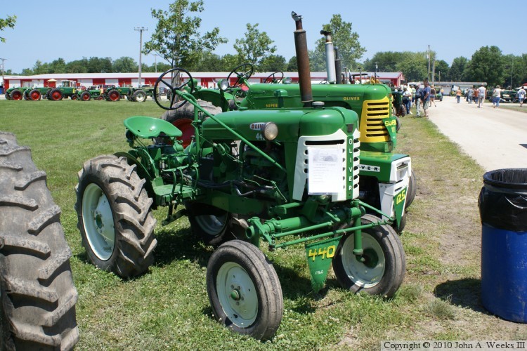 440