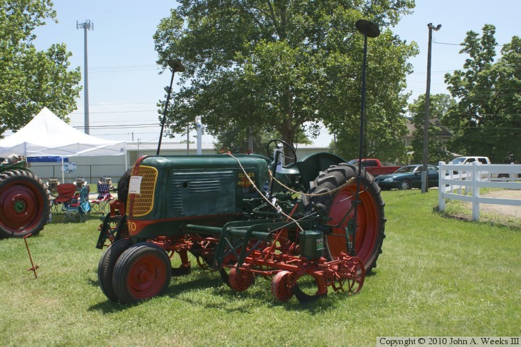 70 NF Cultivator