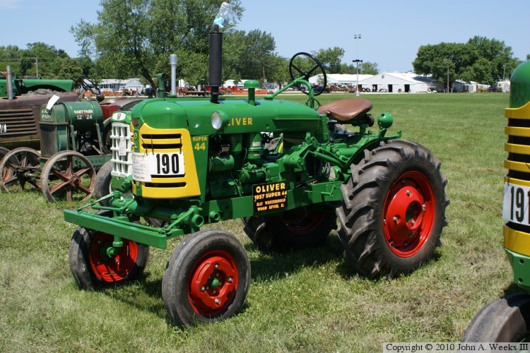 Super 44 (Red)