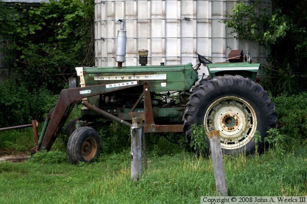 Tractor w/Loader