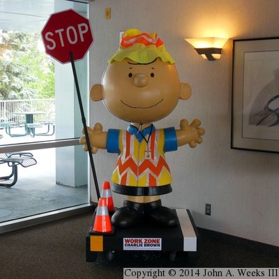 Peanuts On Parade - Charlie Brown About Town - MN-DOT Charlie