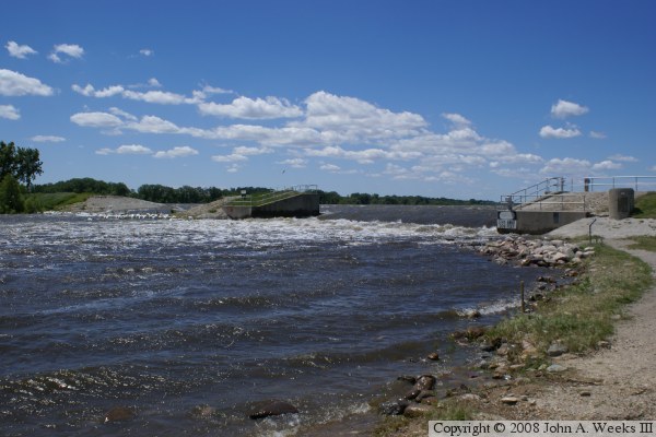 Marsh Lake Dam