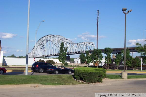 Julien Dubuque Bridge