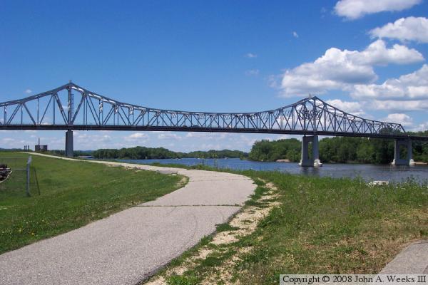 Winona Main Channel Bridge