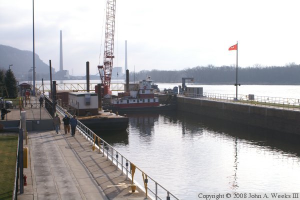 Lock & Dam #4