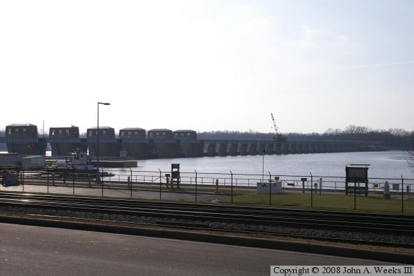 Lock & Dam #4