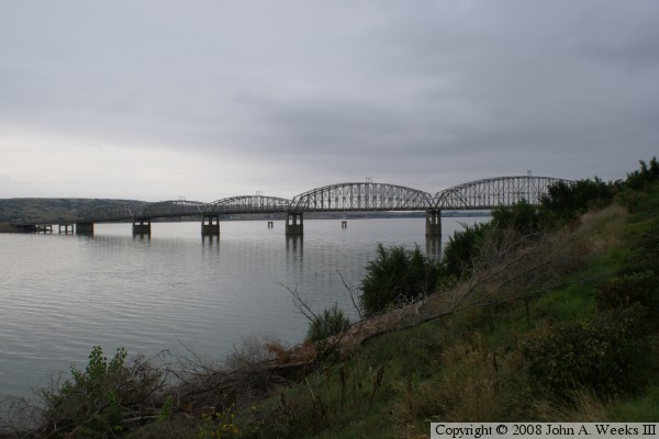 Chamberlain-Oacoma Bridge